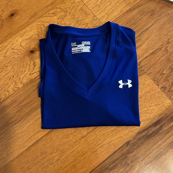 Under Armour‎ tshirt - Picture 9 of 10